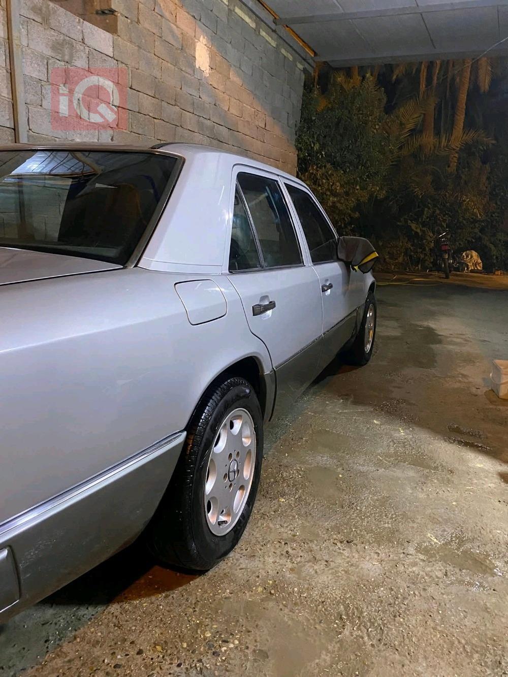 مرسيدس بنز E-Class